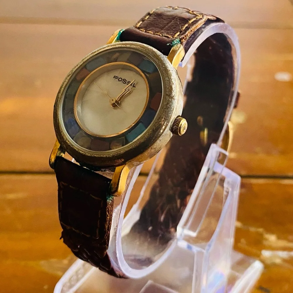 1994 MULTI COLORED FOSSIL STONE MOTHER OF PEARL WATCH PC-7330 (004188)